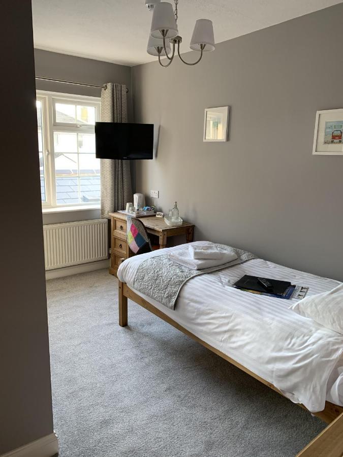 Bed and Breakfast Hensleigh House Charmouth Esterno foto